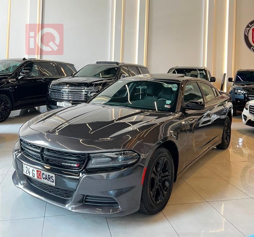 https://cdn.iqcars.io7ca57132-4ac9-44b3-8412-55f0a61aca8a_0.jpg